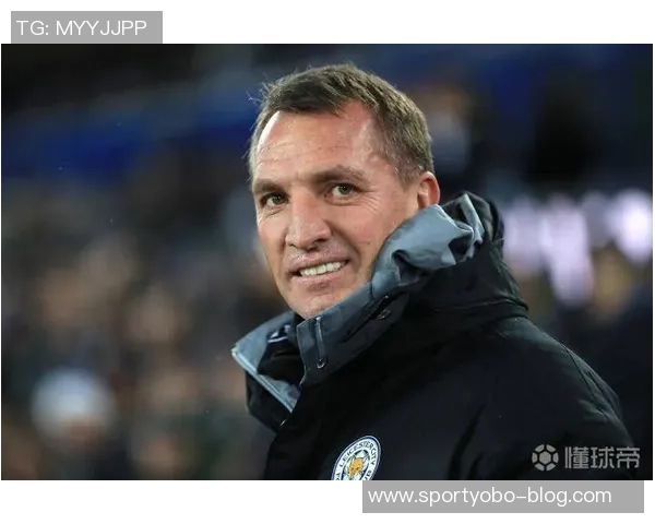 盐贝健人成为荷甲历史首位替补打进10球的球员展现惊人潜力 盐贝健人成为荷甲历史首位替补打进10球的球员展现惊人潜力